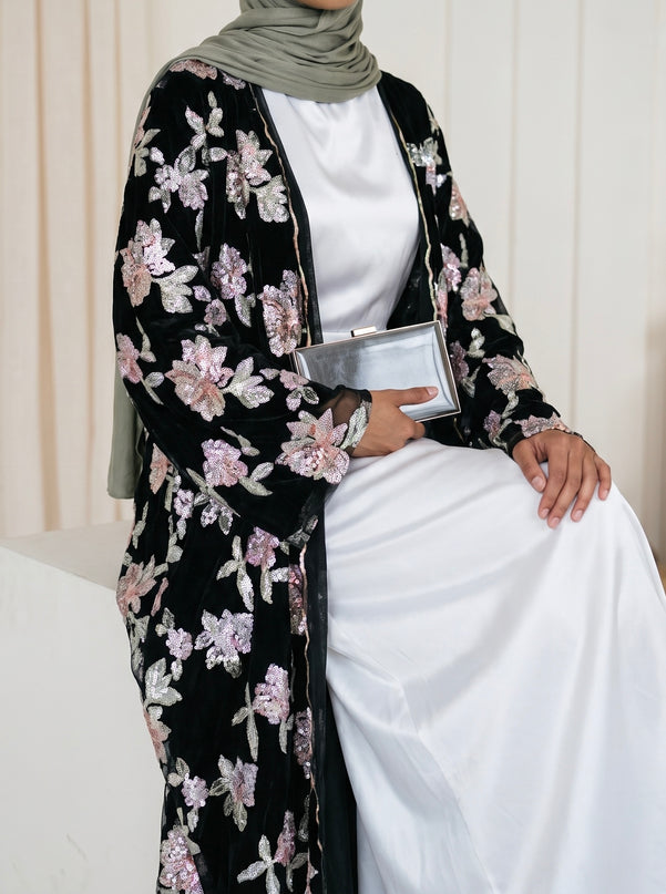 Black Blossom Abaya