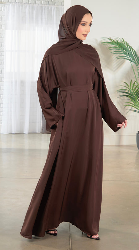 Casual Abaya with Pockets and Matching Hijab - Walnut