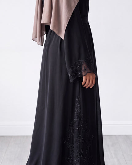 Aamna Lace Abaya