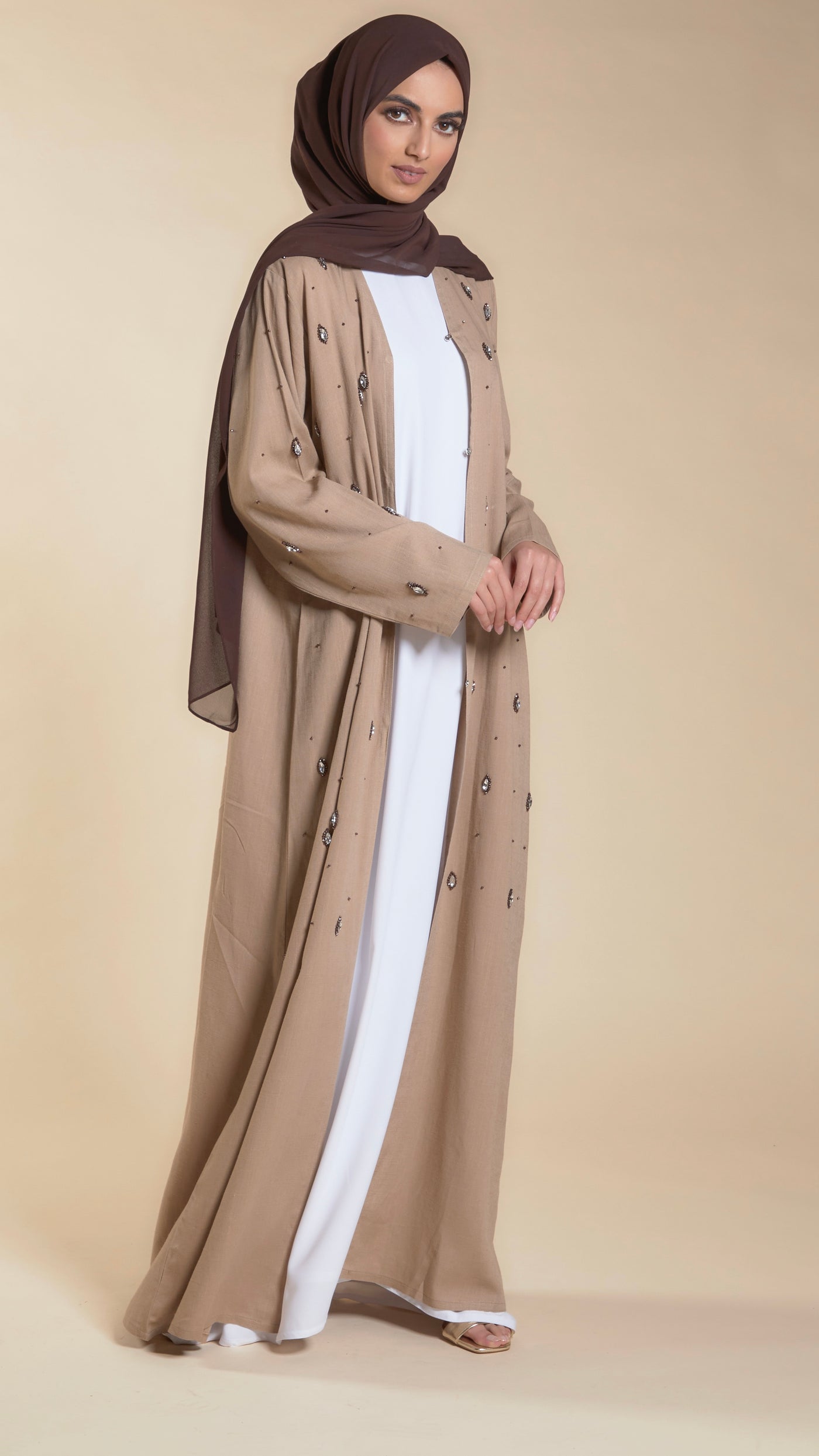 linen abaya with peardrop embellishments