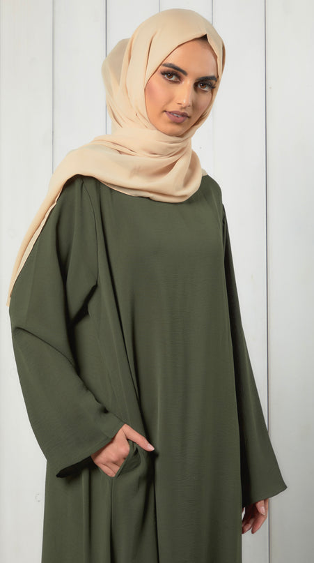 khaki closed abaya with pockets