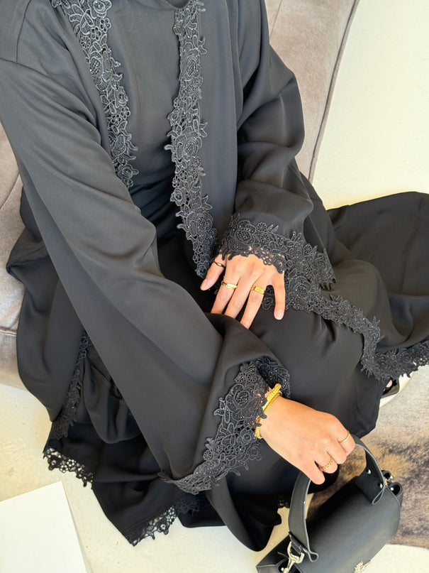 Bloom Lace Abaya Set - Black