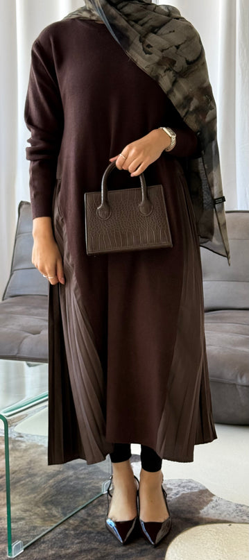 Midi Knit Pleat Dress - Brown