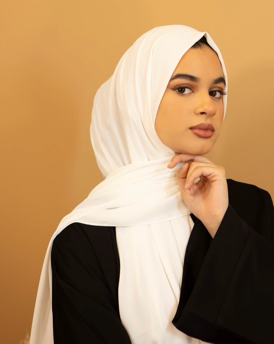 Aaliya Collections Premium Georgette Hijab - White