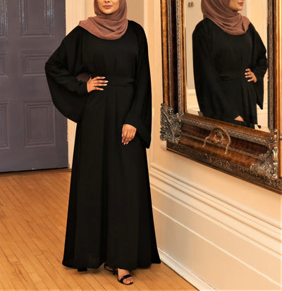 Aaliya Collections black closed abaya