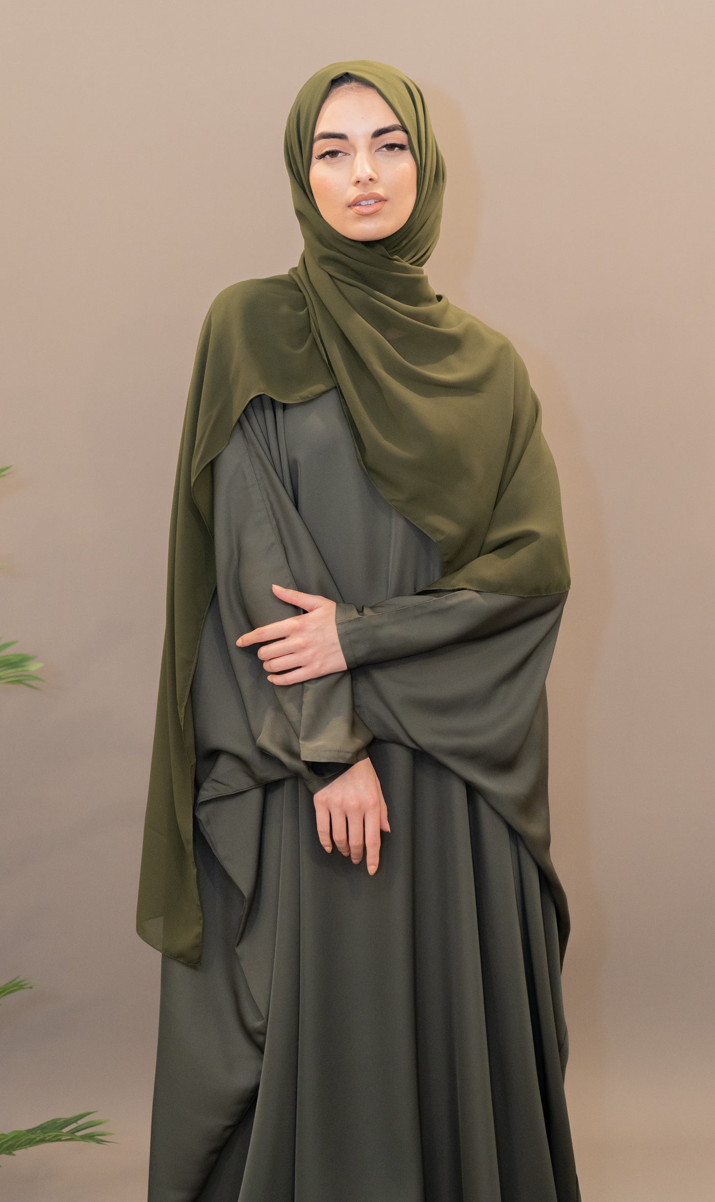 Aaliya Collections Everyday Khaki Farasha With Matching Hijab